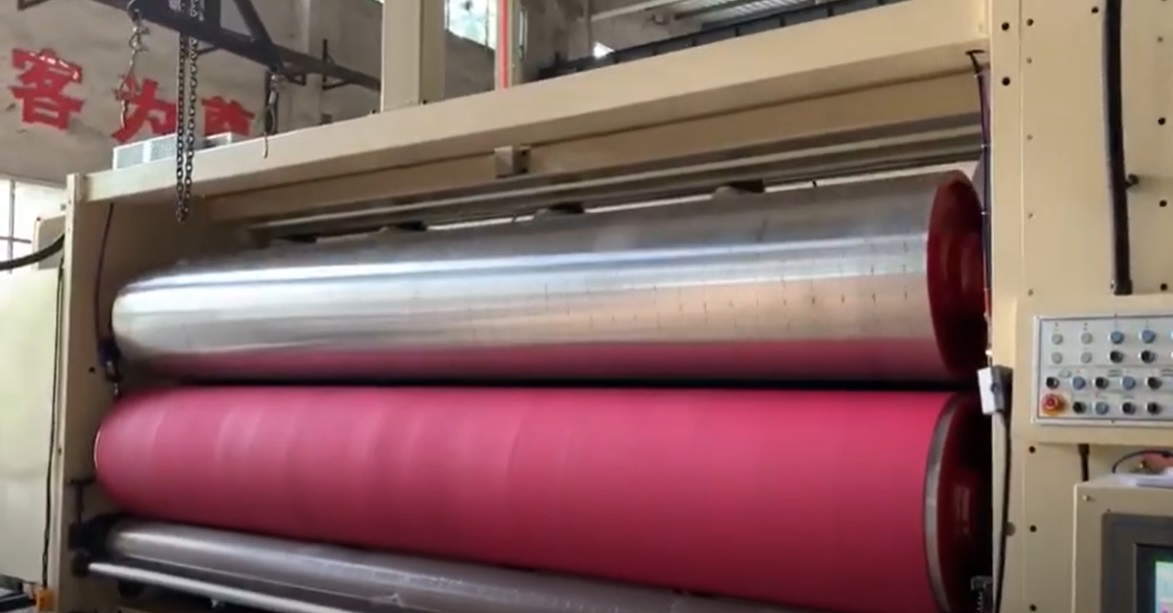 Scatole per l'imballaggio di ricambi auto, componenti elettrici e mobili IKEA